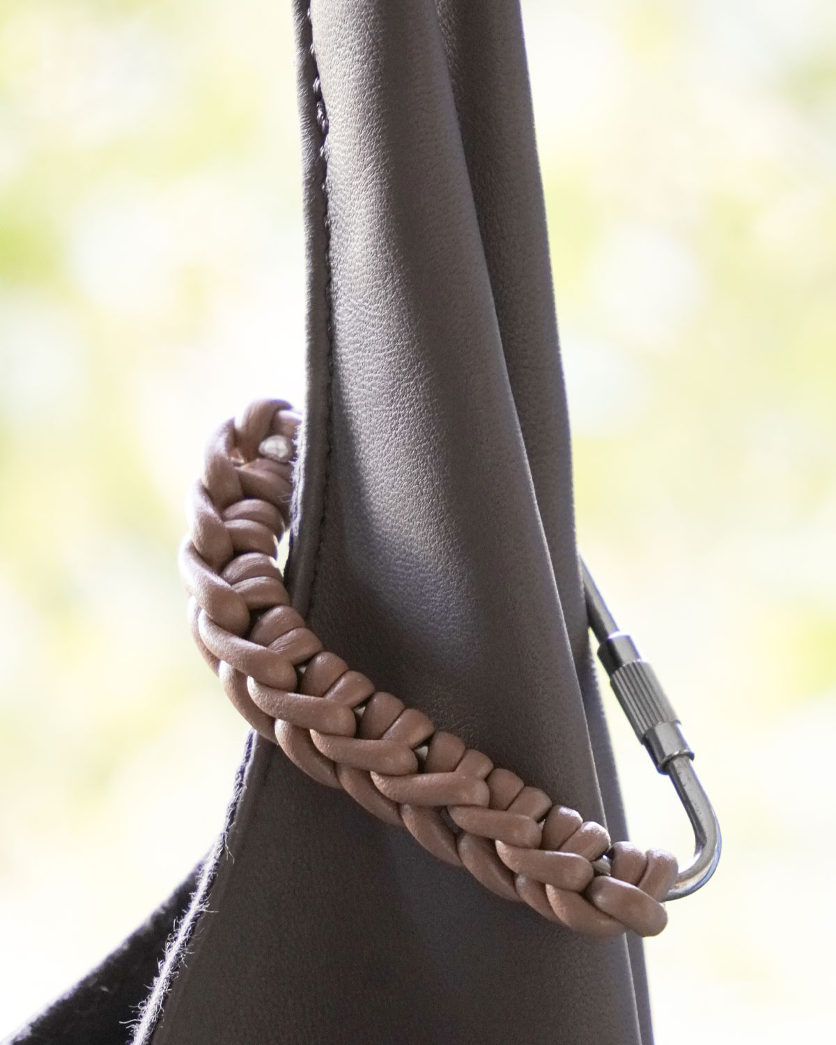 GRAY(バッグのチャームやキーリングとしても)