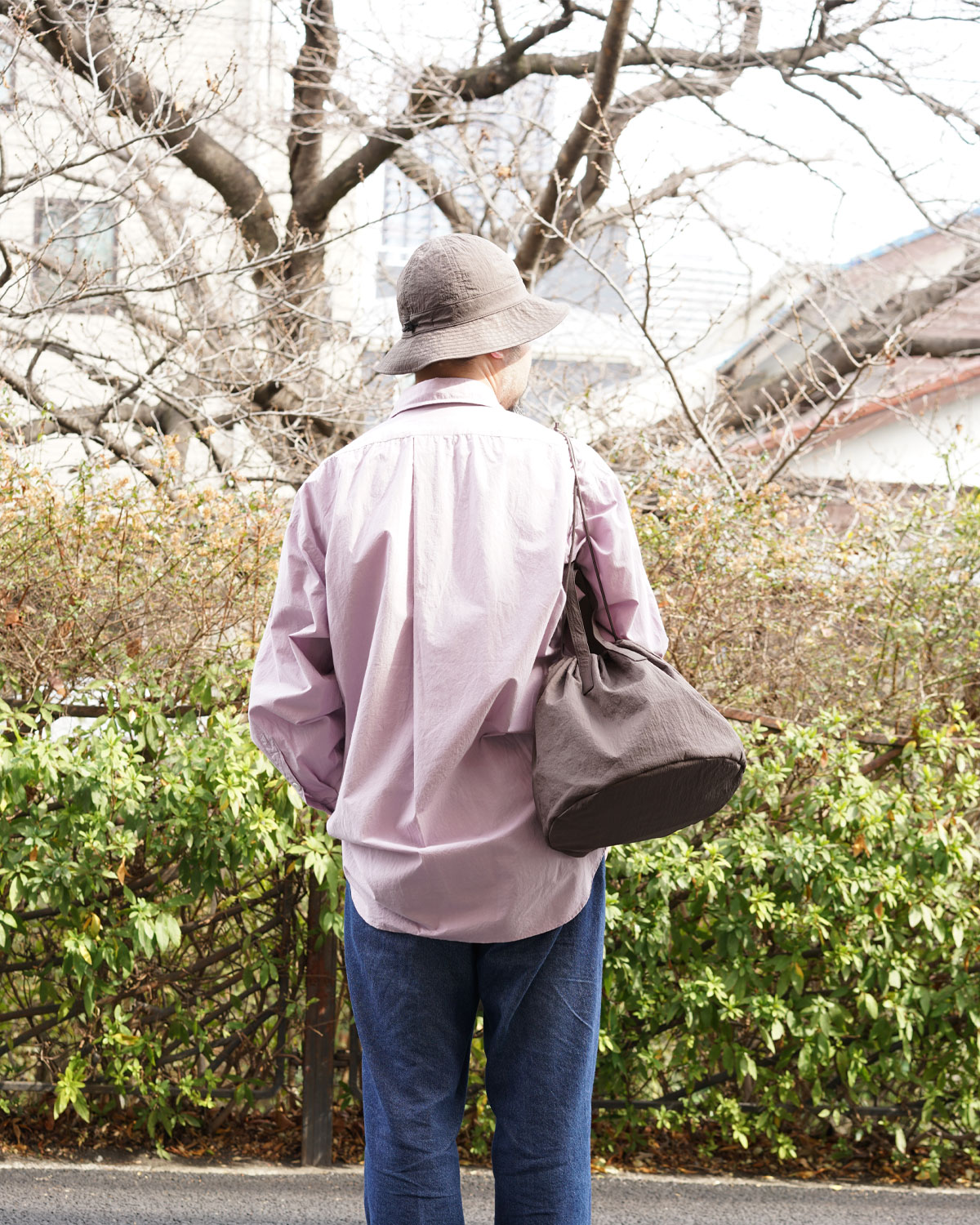 UMBER（同素材でキャップとハットの展開もあります）