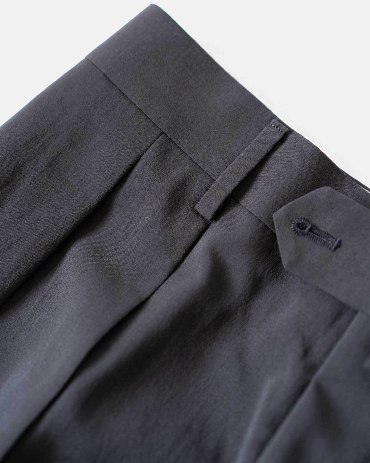 Chacoal（インプリーツで２プリーツ）