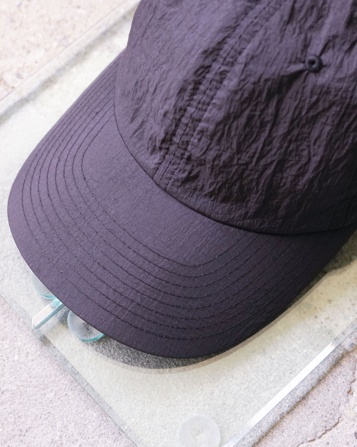 SHRINK TAFFETA 6 PANEL CAP  -black-