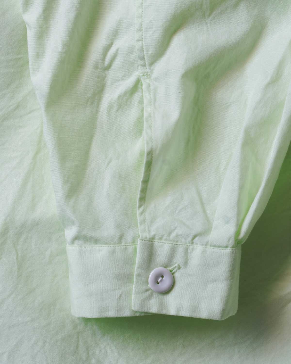 LIME(カフスにも陶磁器ボタンがつきます)