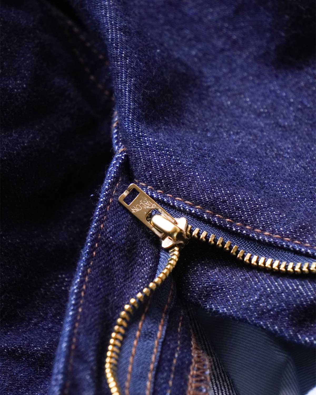 Dark Navy（TALONジッパーがヴィンテージなムードが上がります）