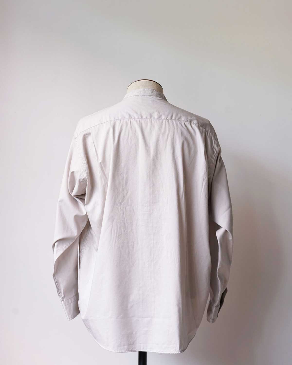 Light Gray（背面）