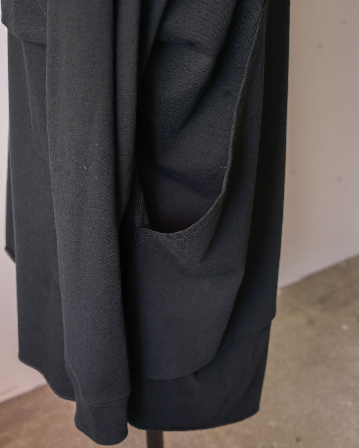 HUNTING POCKET TEE L/S - BLACK（ハンティングポケット）