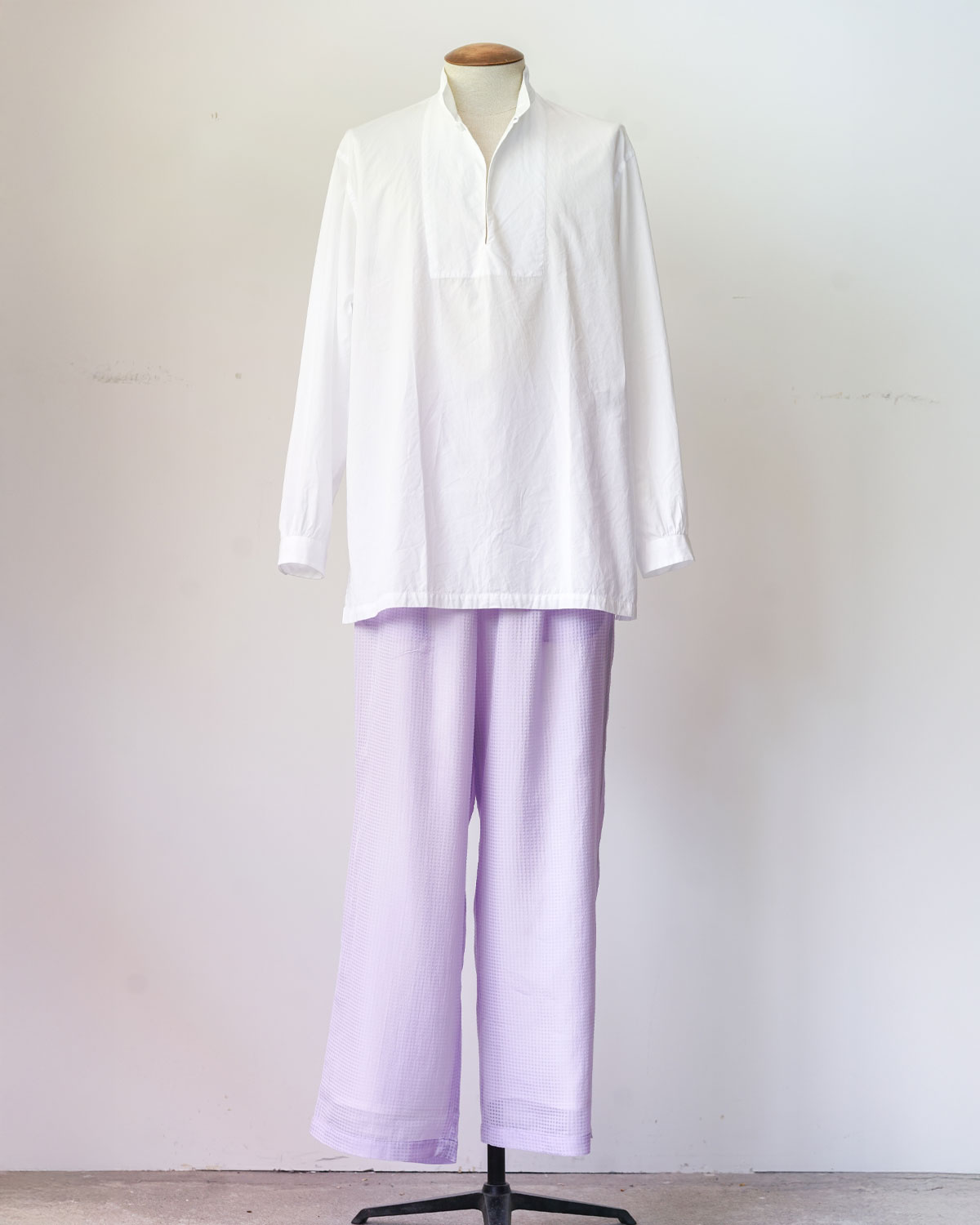 Purple（涼しげなシャツとスタイリングしたくなりますね）