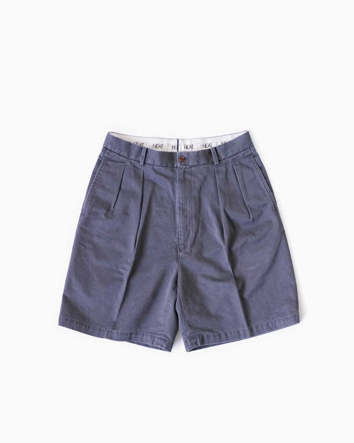 NEAT Chino shorts -FADE CHARCOAL