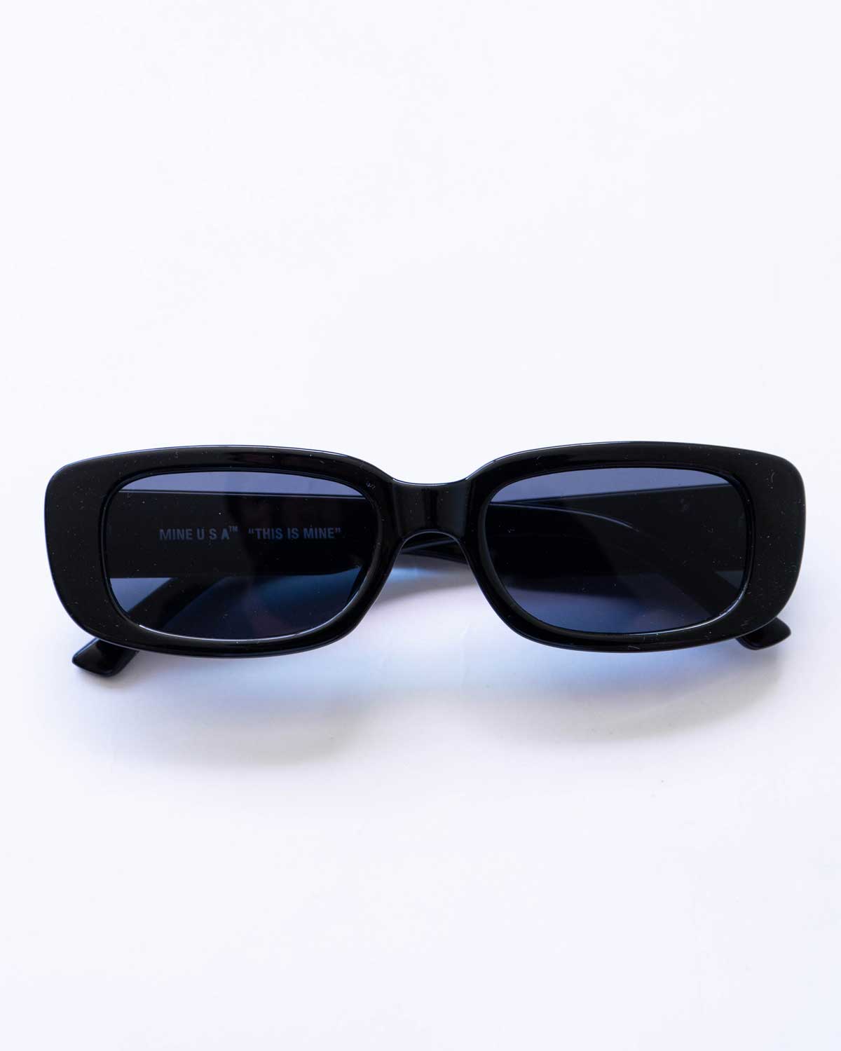 “MINE Glasses #02” with a case（BLACK）