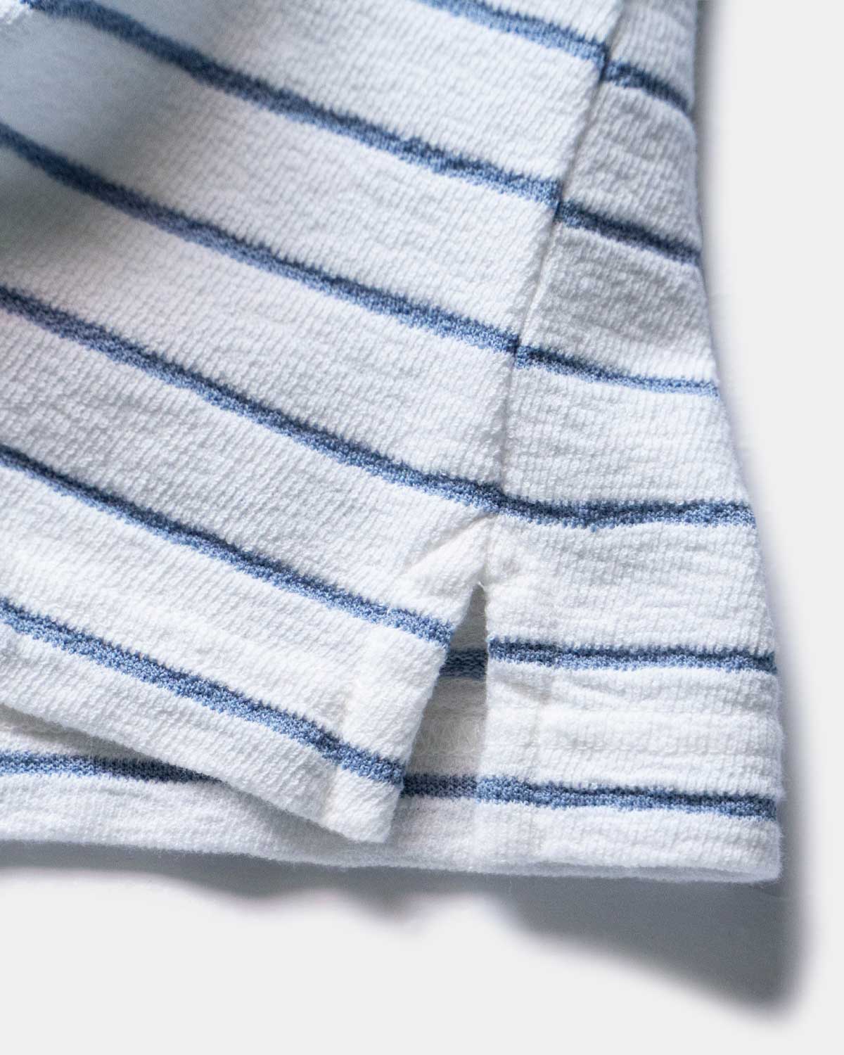 WHITE×BLUE GRAY