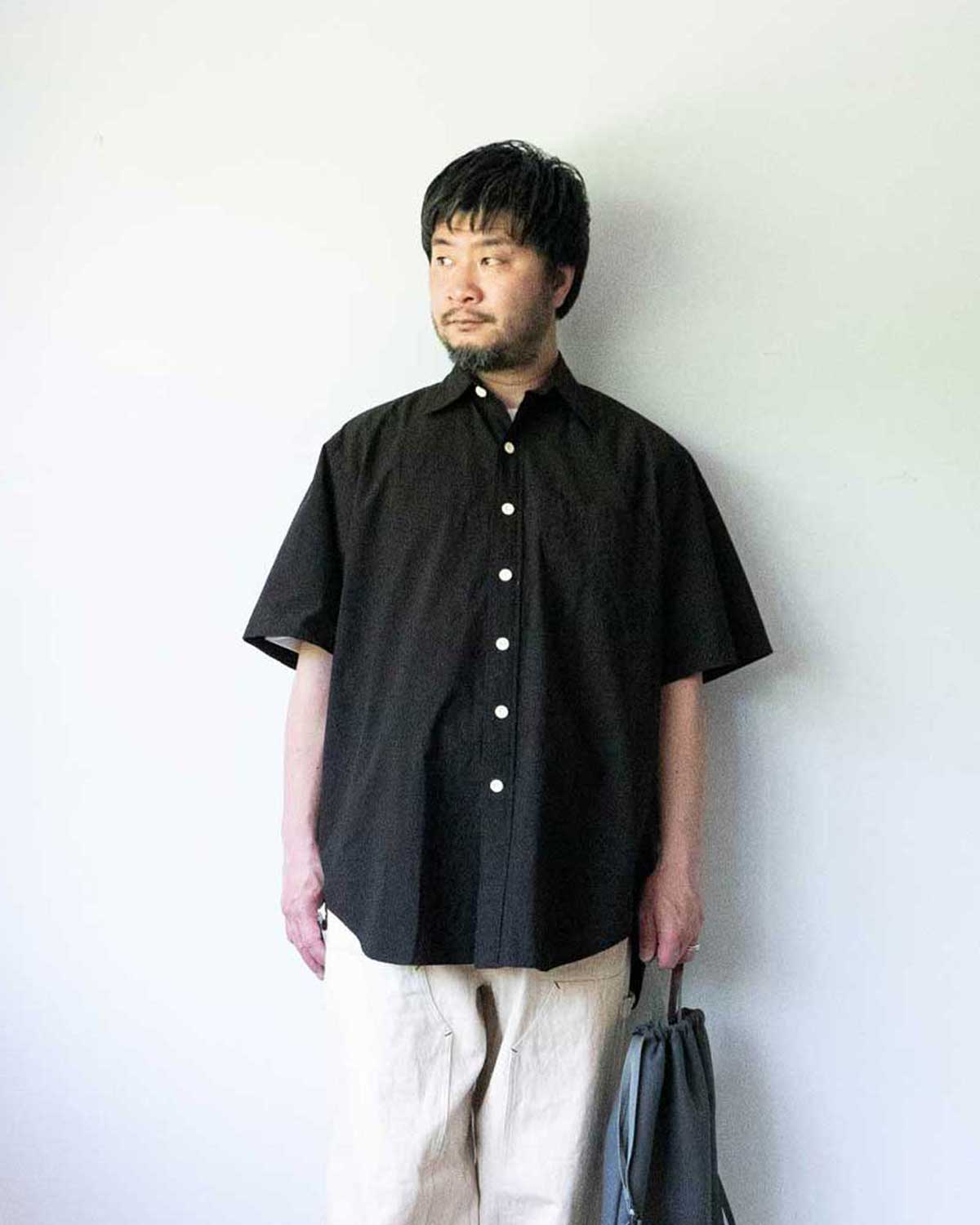 BLACKBLACK （身長 165cm 66kgでサイズ１着用）