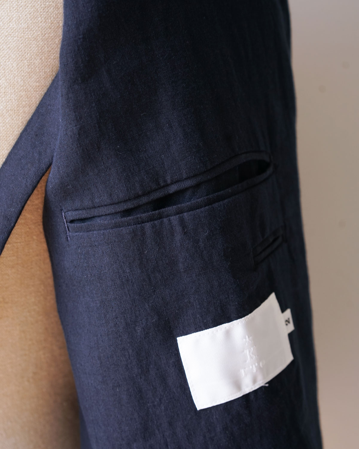 Navy(内ポケット並びにポケットは基本的に両玉縁ポケットの本格的な仕様です)
