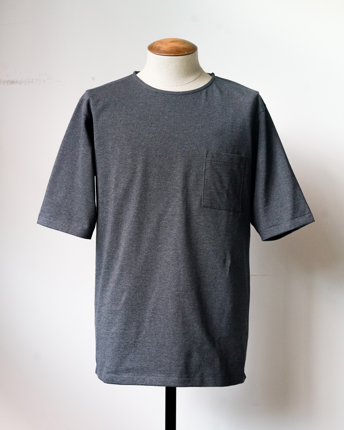 Plane pocket density. - sumi black