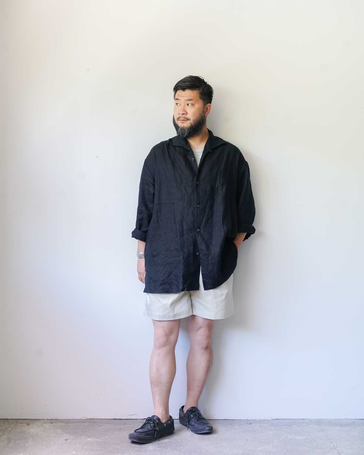 STONE(165cm66kgウエスト80cmでLサイズを着用)