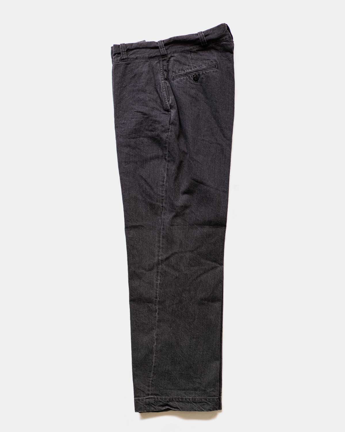 MEDIUM BLACK
