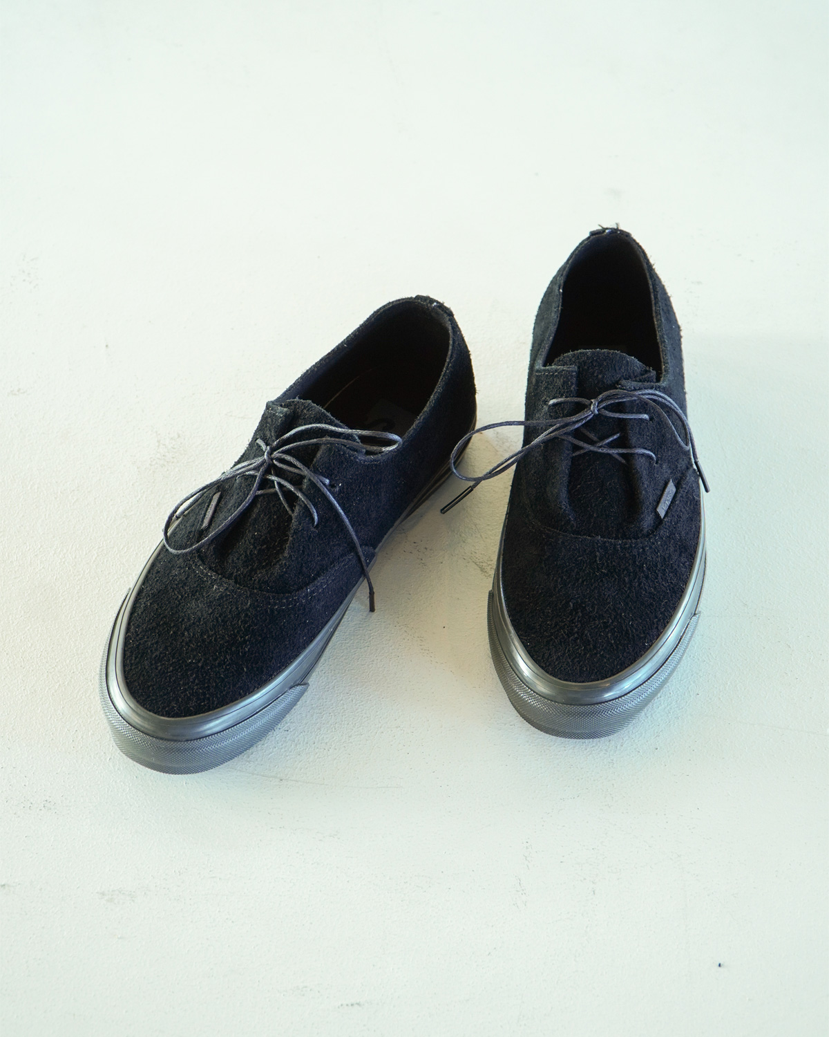 VANS：PREMIUM Authentic Ease Hairy Suede [Black]