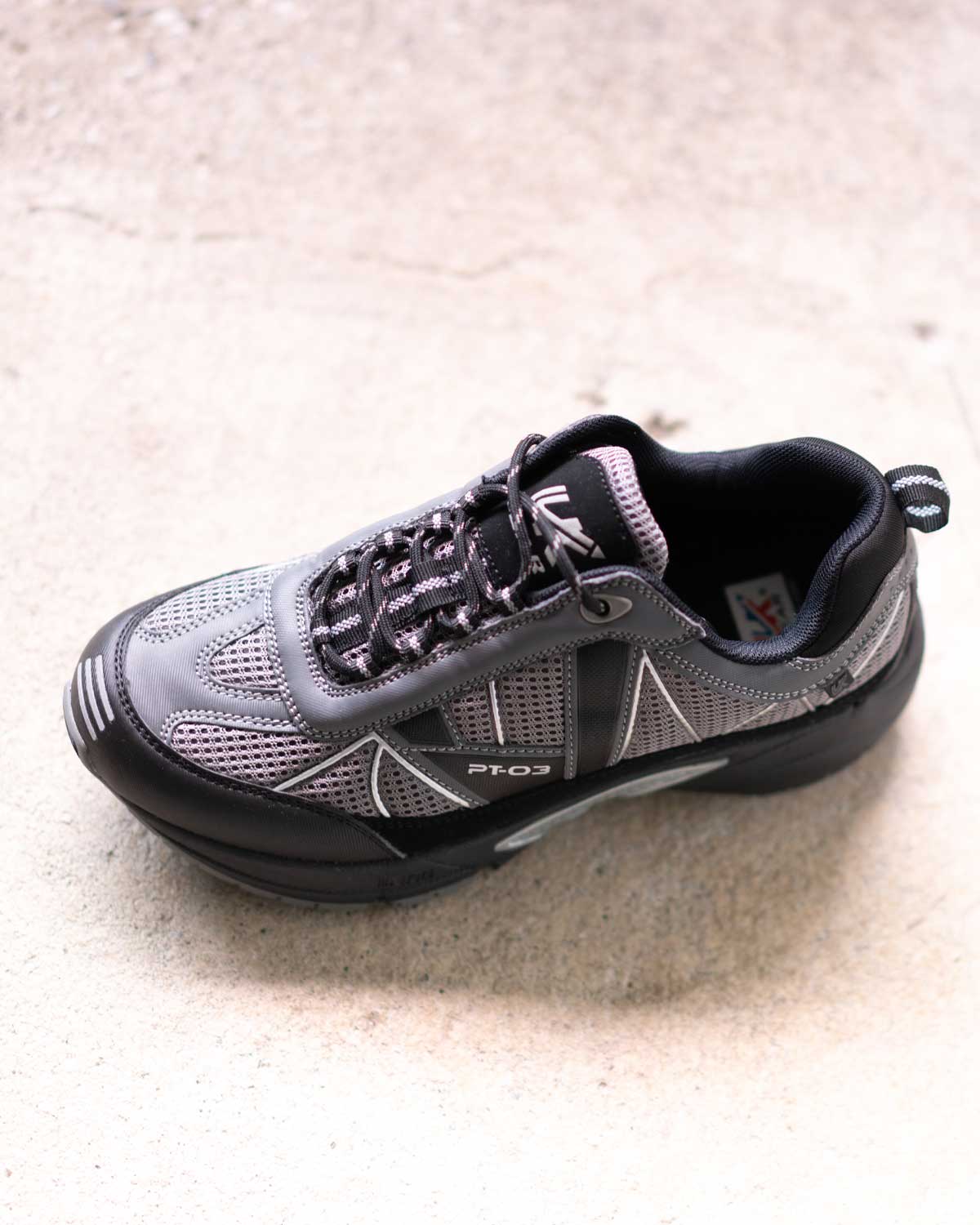 UKGEAR "PT03"