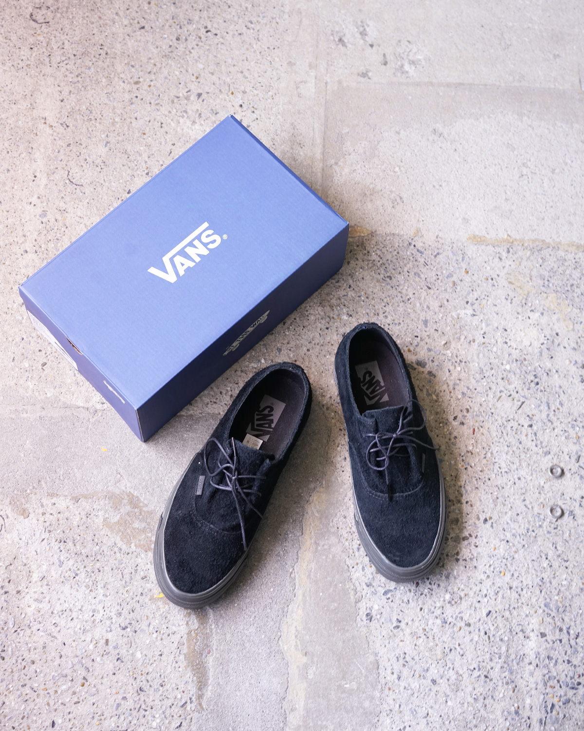 VANS：PREMIUM Authentic Ease Hairy Suede [Black]