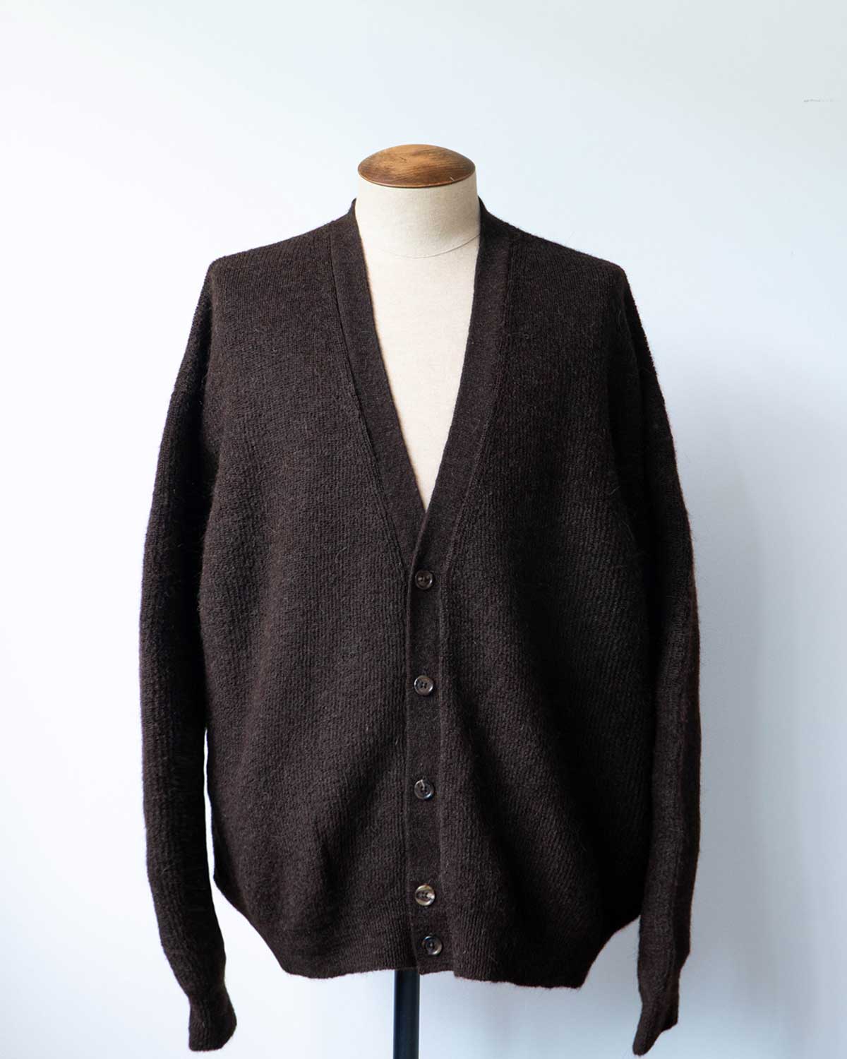 KNIT CARDIGAN ‐Fine alpaca‐"brown"