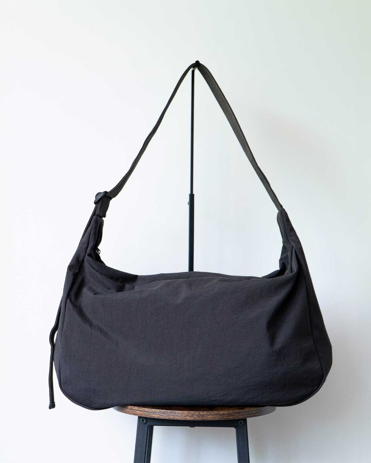 TAS STOMACH BAG -shoulder- "GREY"