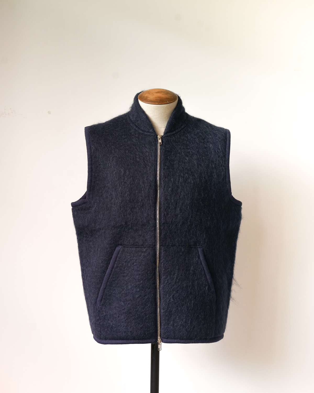 Shaggy Double Zip Vest - NAVY