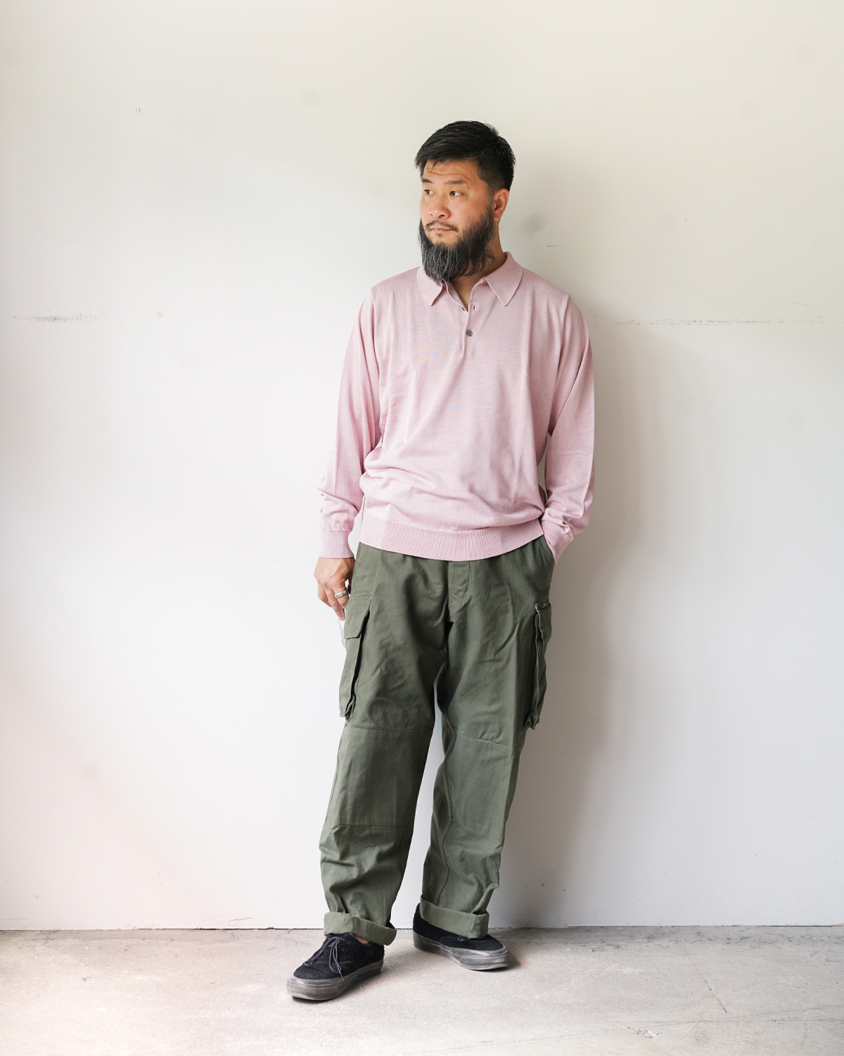 PINK(165cm66kgでサイズ2を着用)