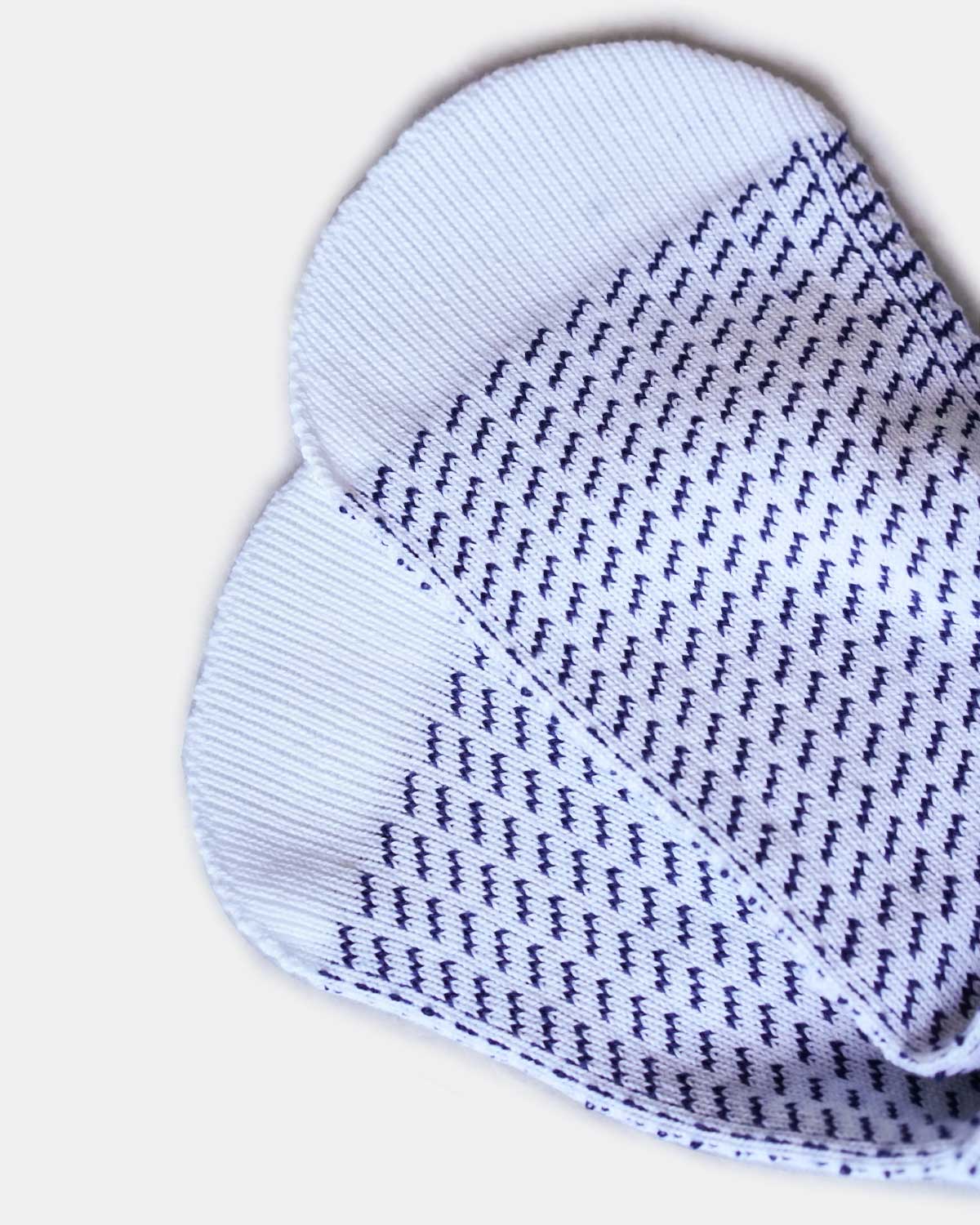 BIRDSEYE LONG SOX - WHITE