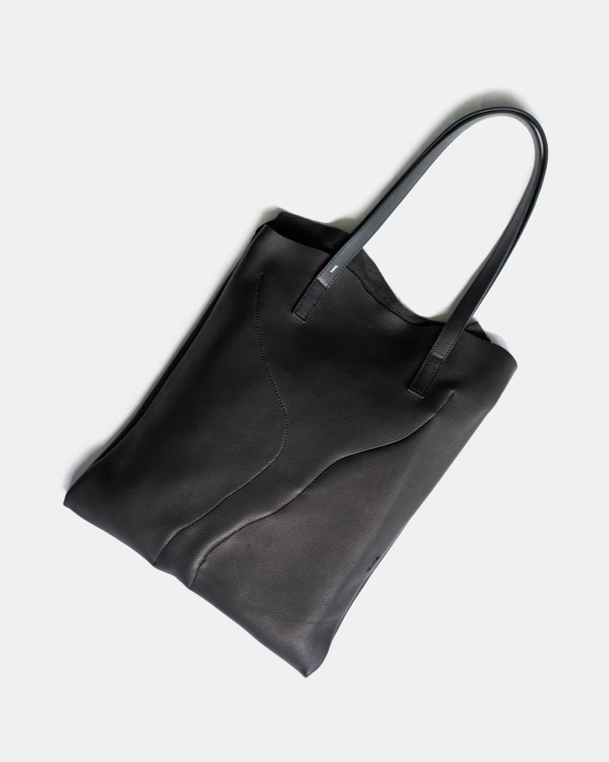 PRIMITIVE TOTE BAG -DEER- black