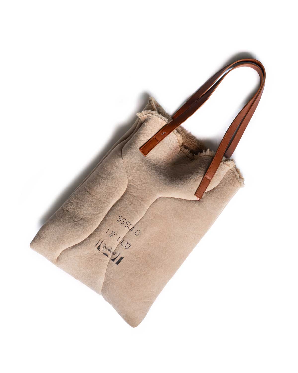 PRIMITIVE TOTE BAG -MOUTON- camel