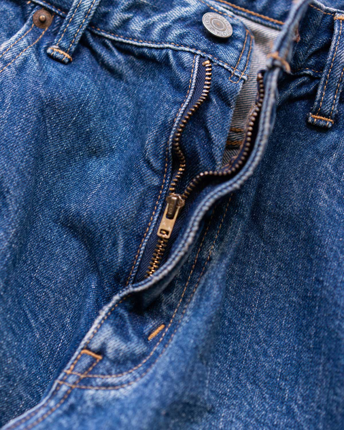 DAMAGE（ファスナーには42TALONが付きヴィンテージな味わいがあります）