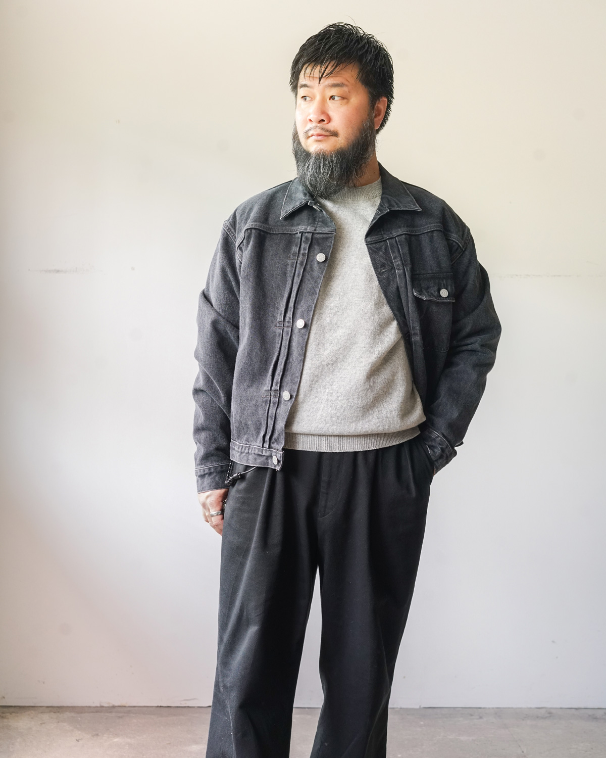Top Gray(トップスとしてはもちろんインナーにも使いやすいです)