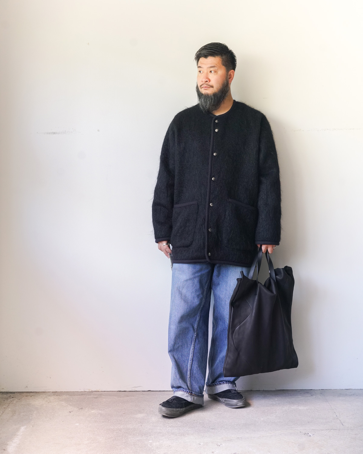 BLACK(165cm66kgでサイズ2を着用しています)