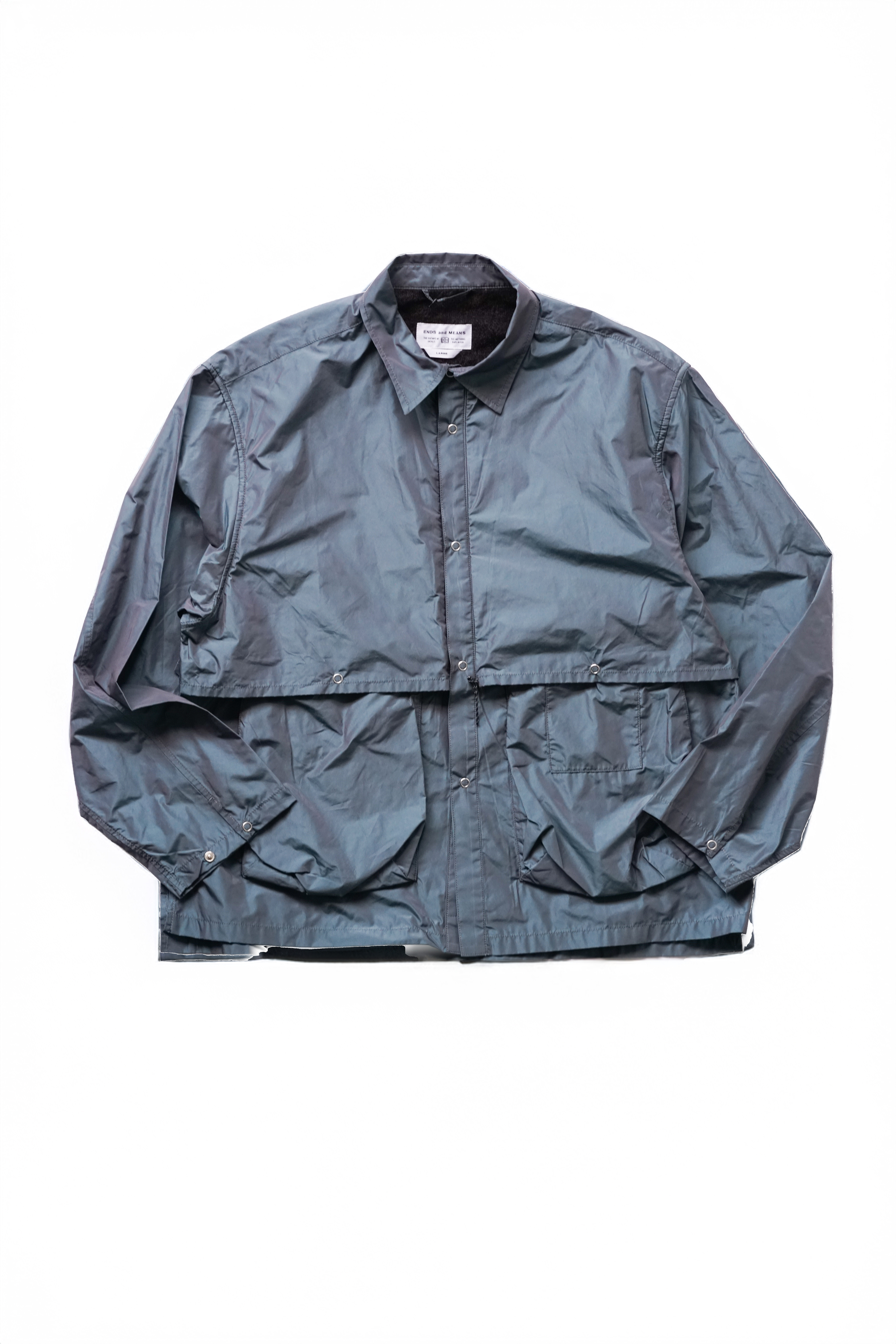 Slate Green(ジャケットですが、ミッドレイヤーとしても優秀です)