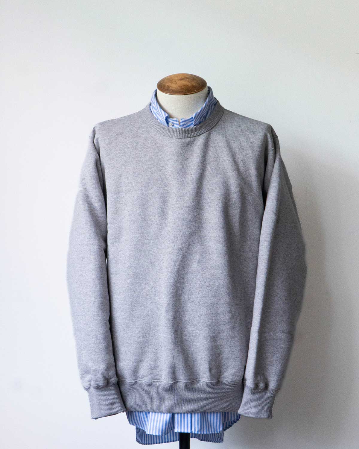 CREW NECK SWEAT "GREY"