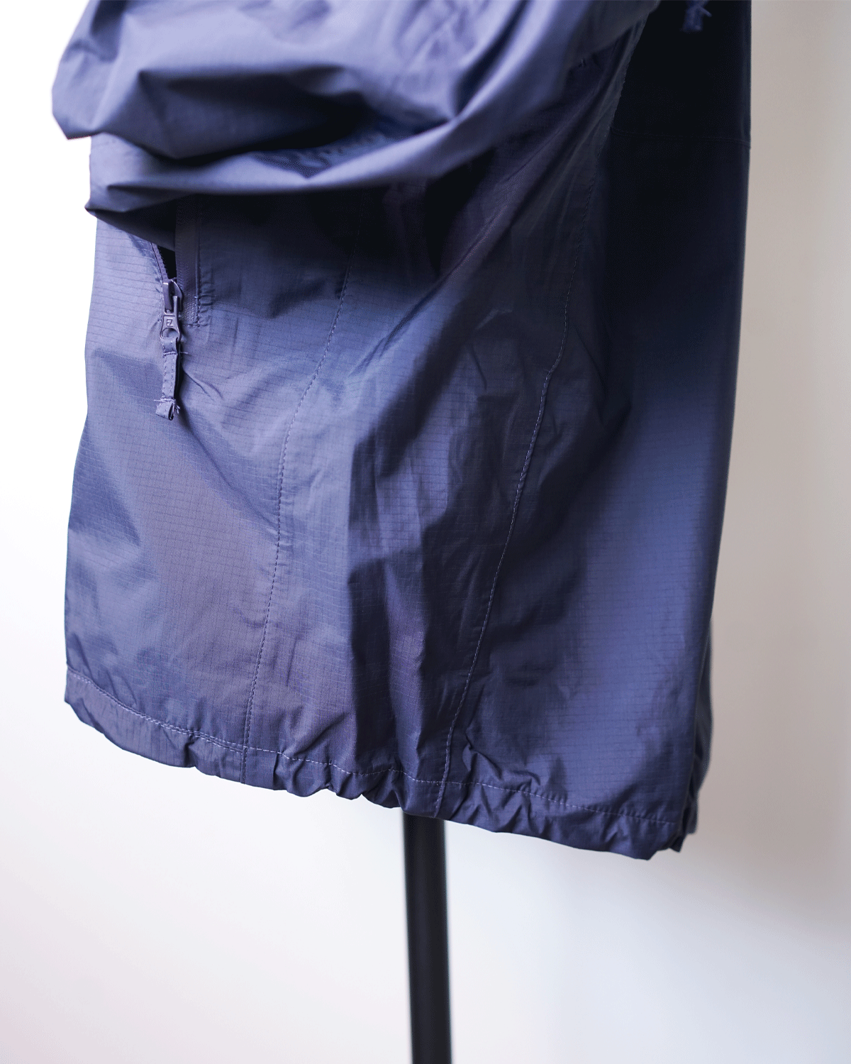 NAVY(裾は後ろ下り仕様です)