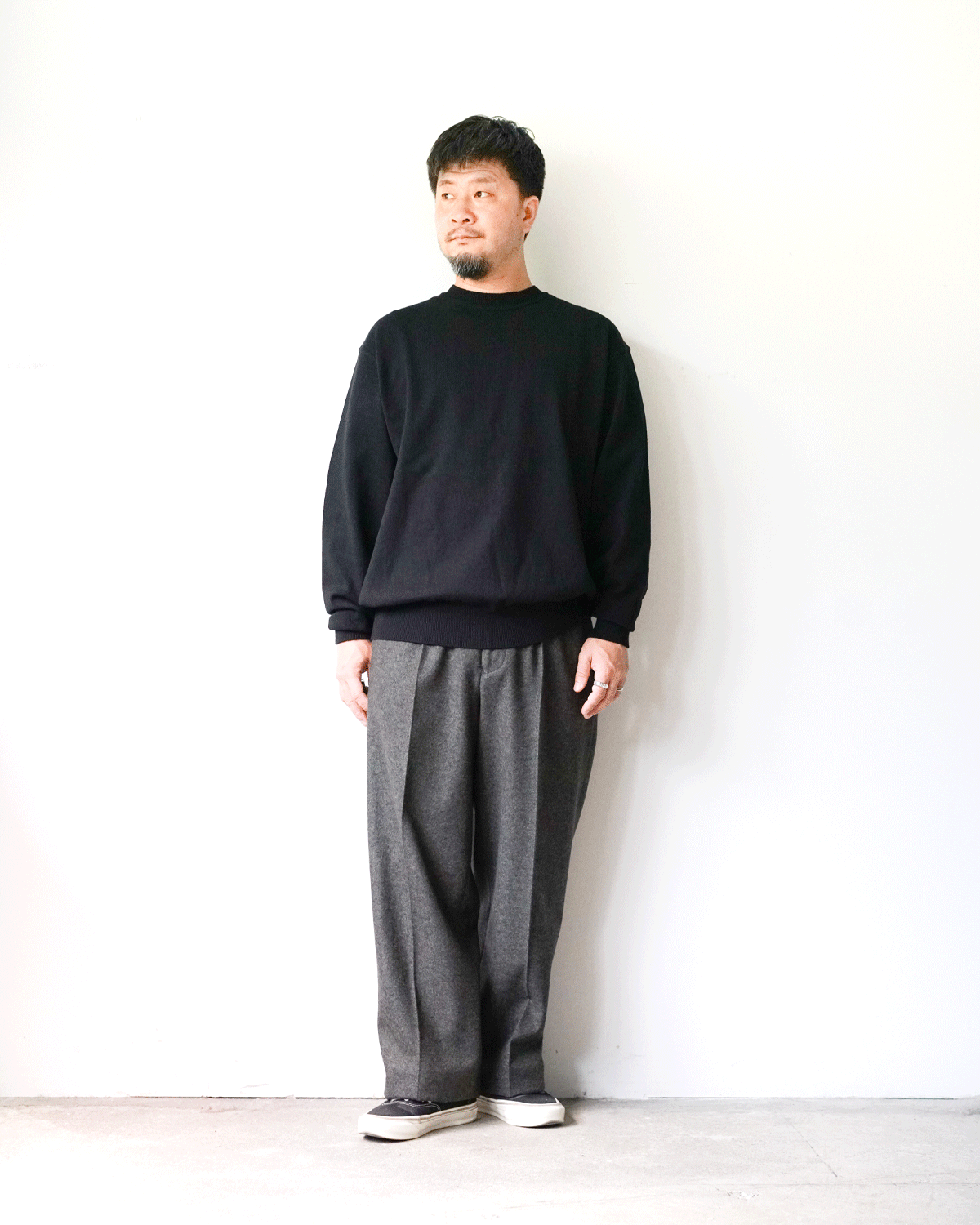 BLACK(165cm66kgM体型でサイズ3を着用)