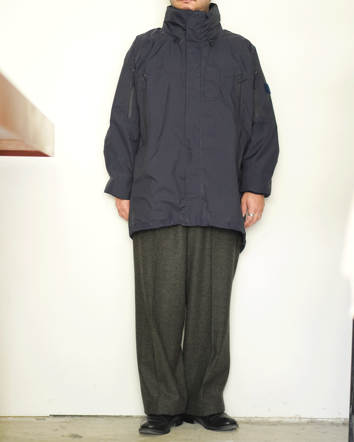 NAVY（165cm66kg⇨XLサイズ着用）