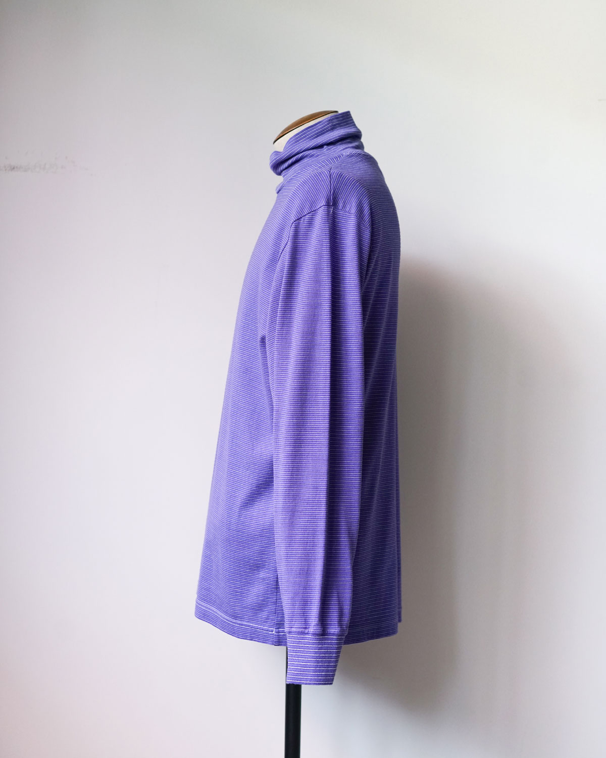 GARMENT DYED BORDER T-SHIRT TURTLE - purple