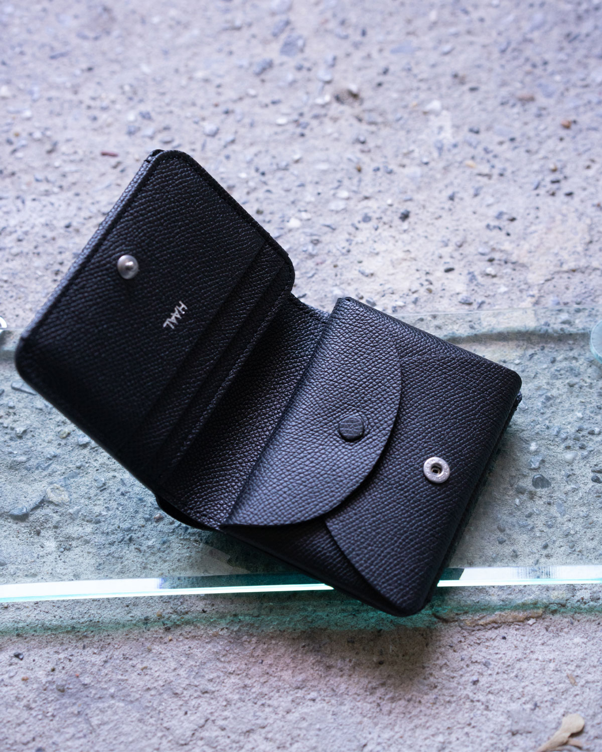 AMULET WALLET (S) [HAAL] -Black