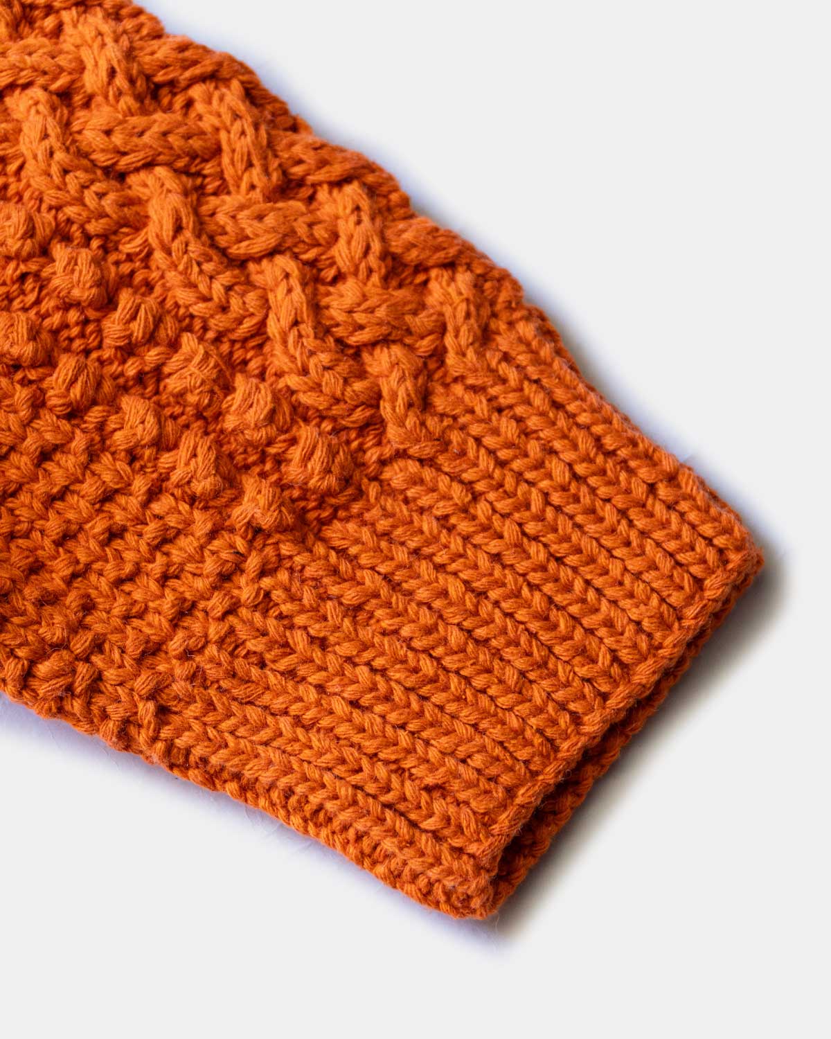 H.ORANGE（裾、袖リブも程よく効いてます）