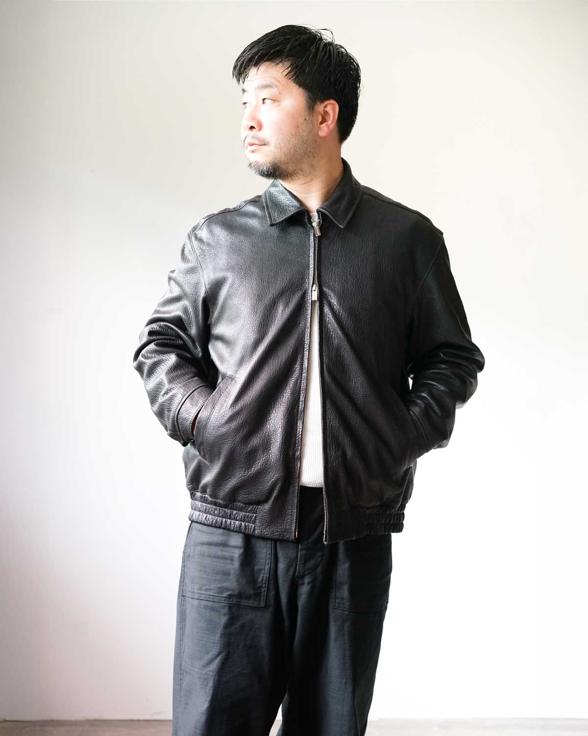 LEATHER ZIP UP BLOUSON ‐Sheep Shrink leather‐