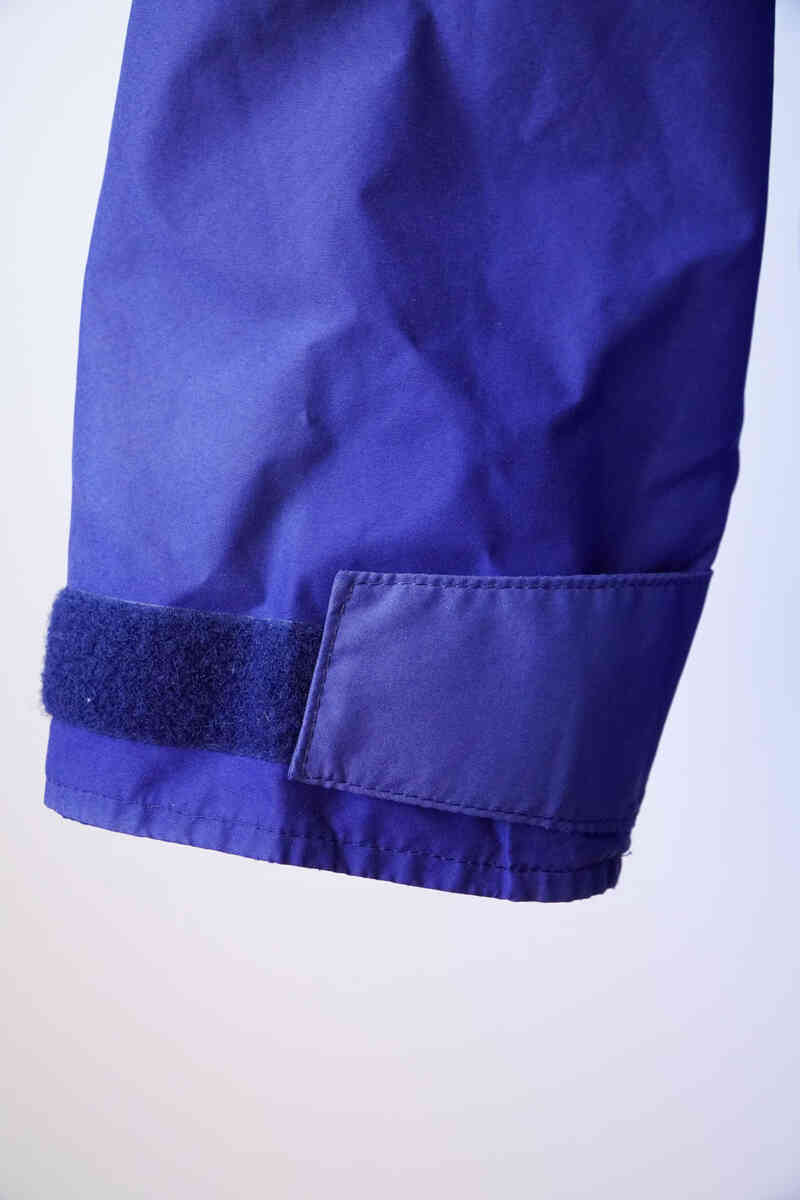 berghaus ”vintage goretex jacket” cuff detail
