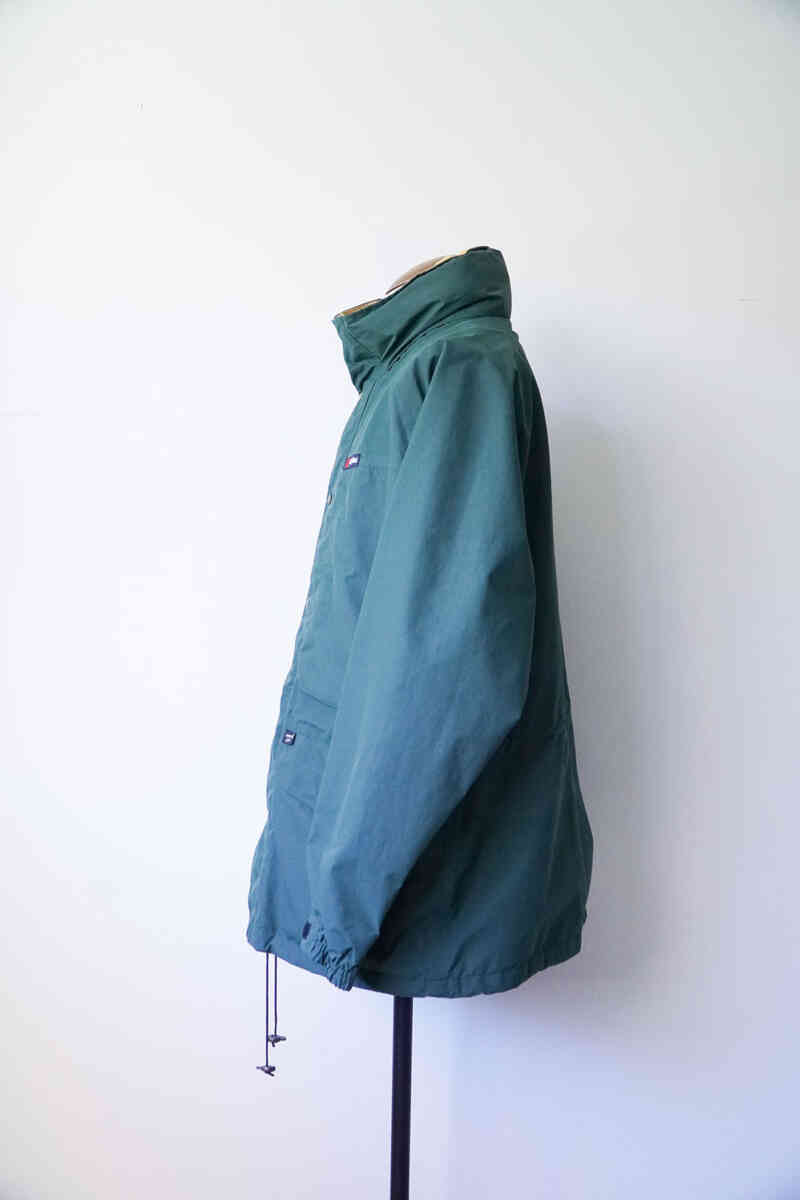 goretex jacket [vintage berghaus] side