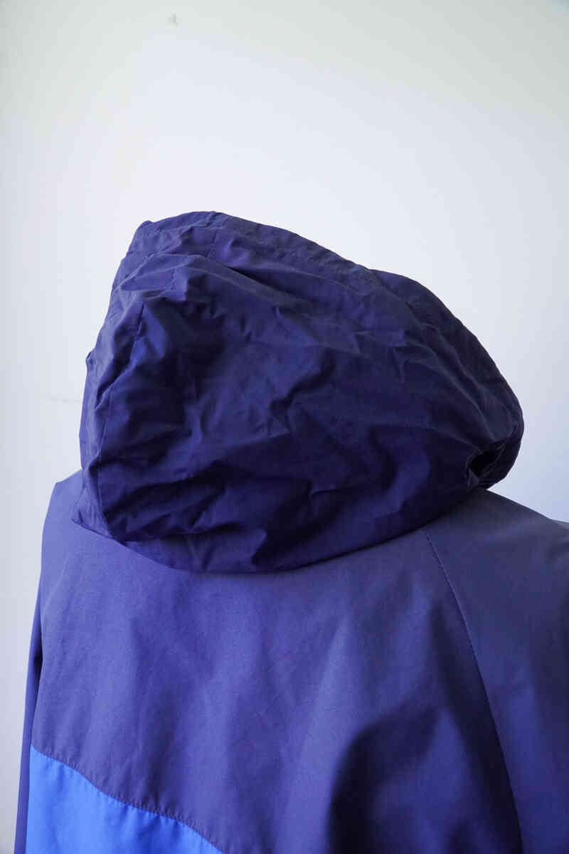 berghaus ”vintage goretex jacket” hood
