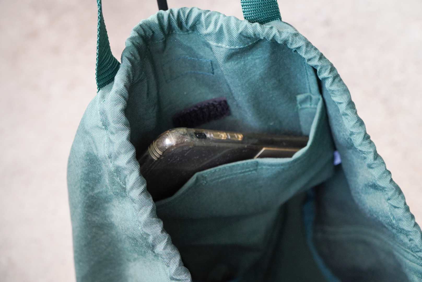 GREEN color -TAS helmet bag- [era] inside pocket