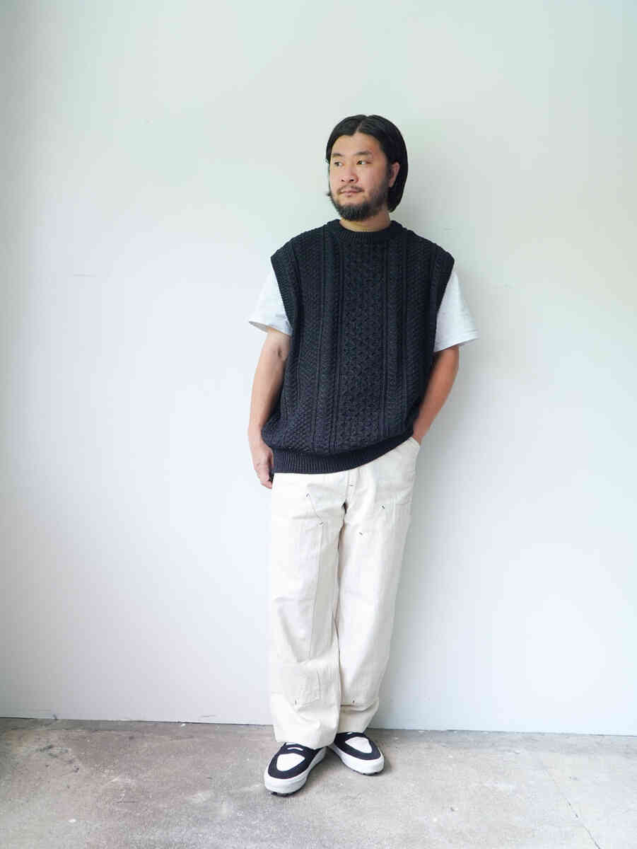 DoubleKnee Painter Pants Hemp Denim Natural [sowbow] styling image with vest