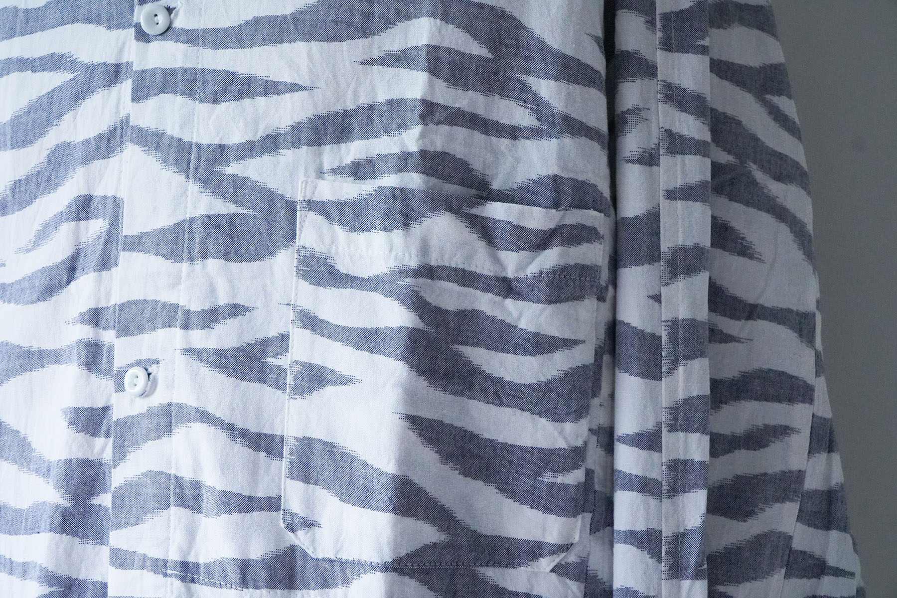 zebra pattern -sports jacket type shirts-[sowbow] chest pocket