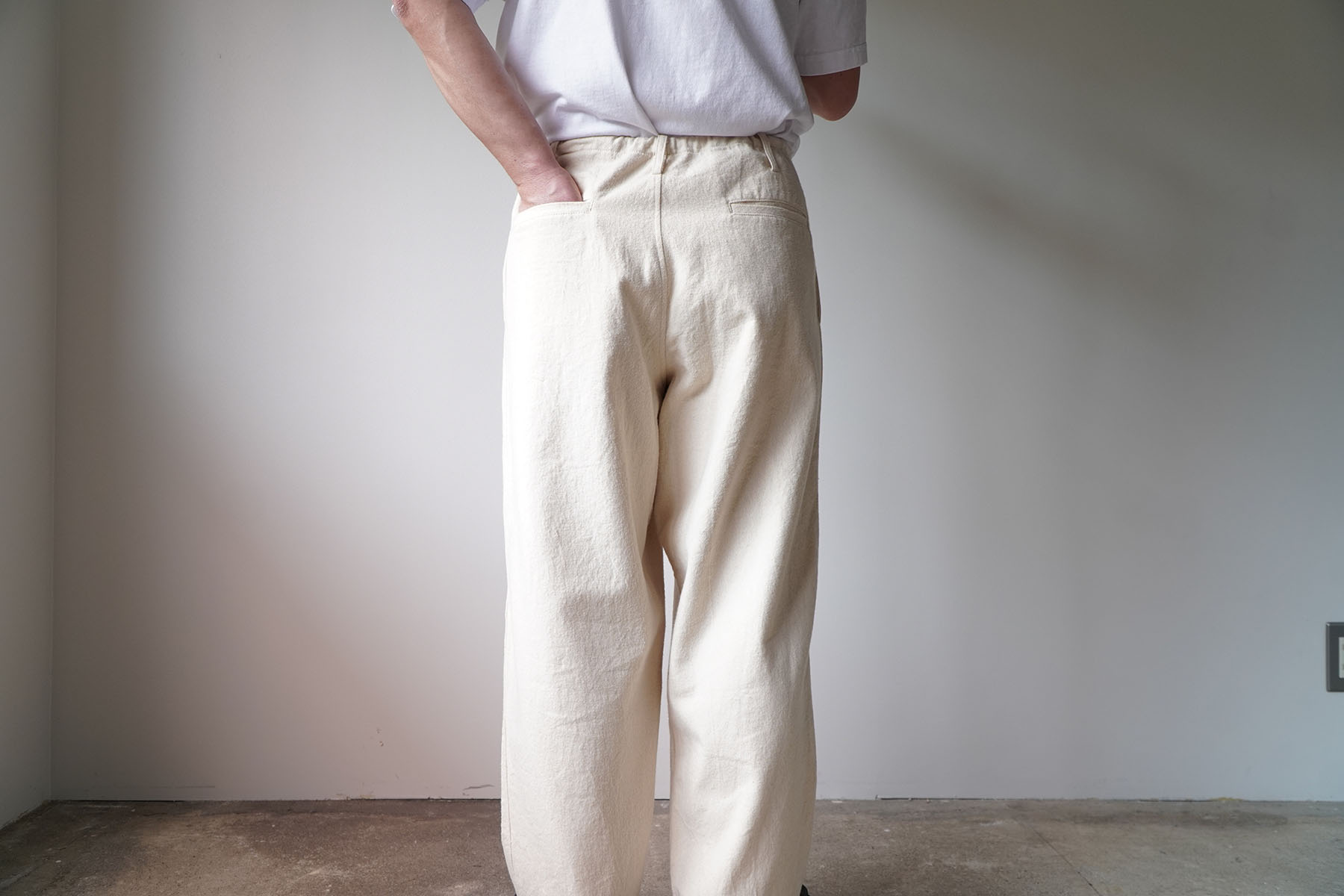 -new color- natural twill easy pants hip pockets