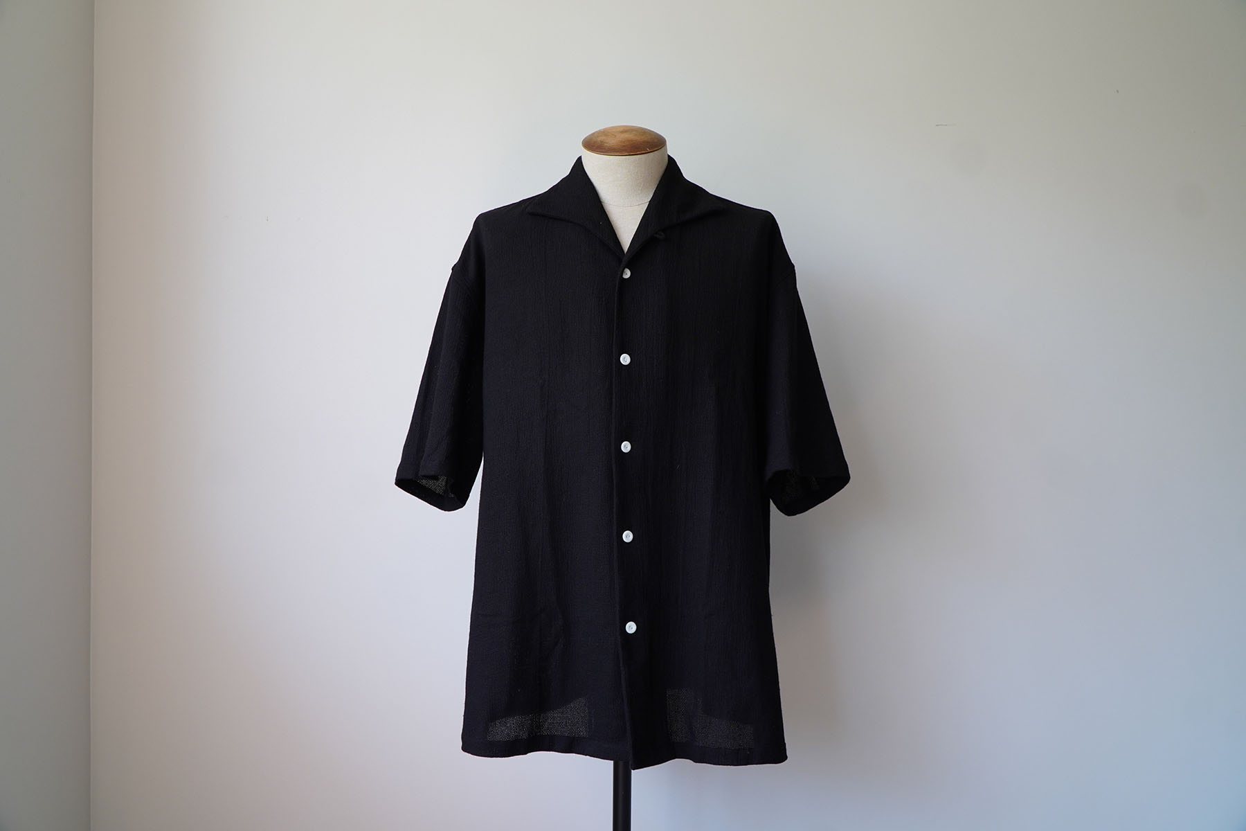 one piece collar short sleeve shirts black