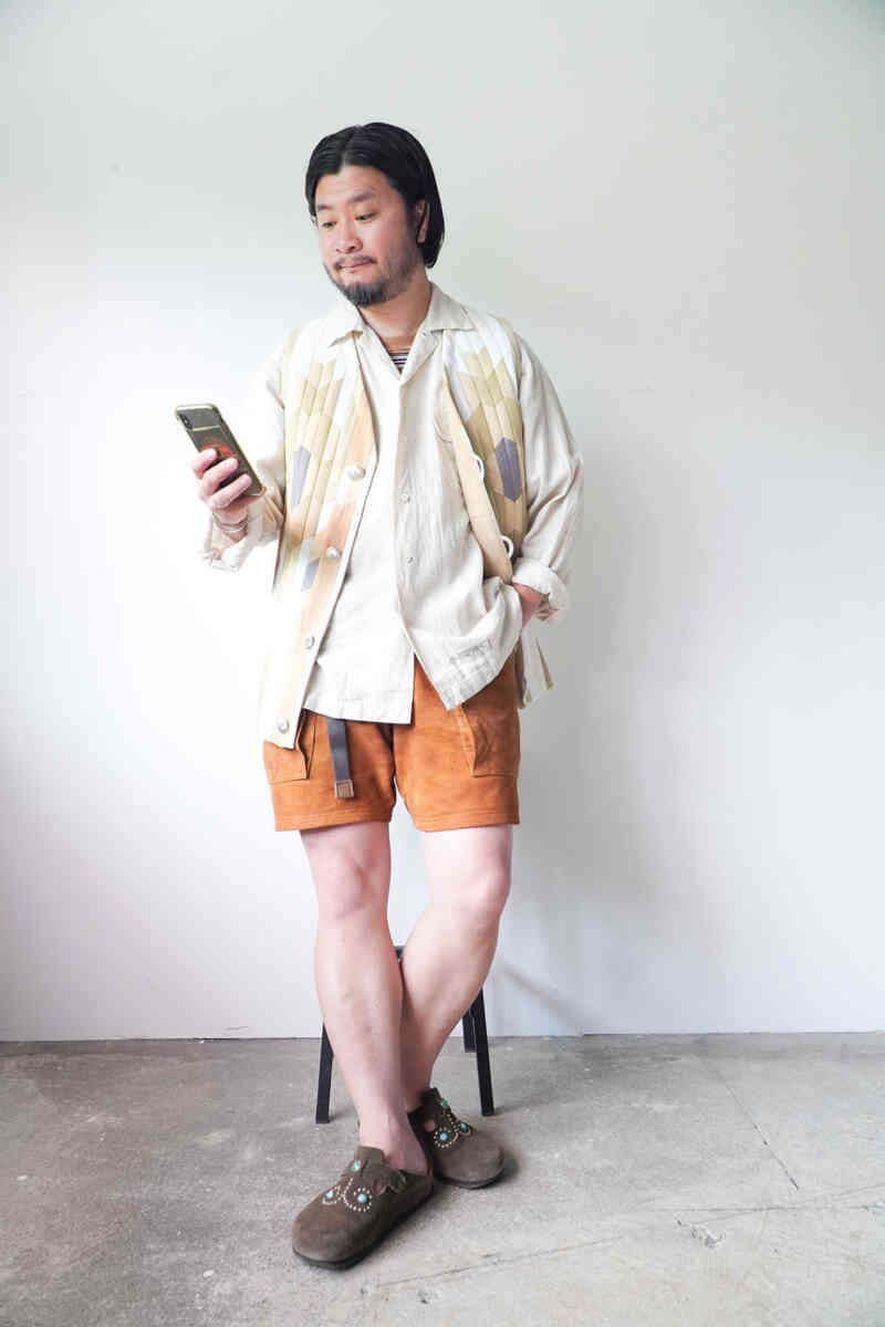 sheep suede leather W pocket shorts [SEVEN BY SEVEN] coordination image with vest