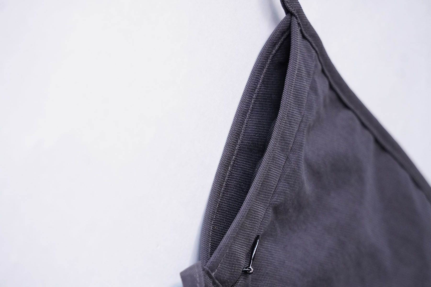 detail of [era goods]TAS "ONE MORE POCKET" -tiny shoulder bag-