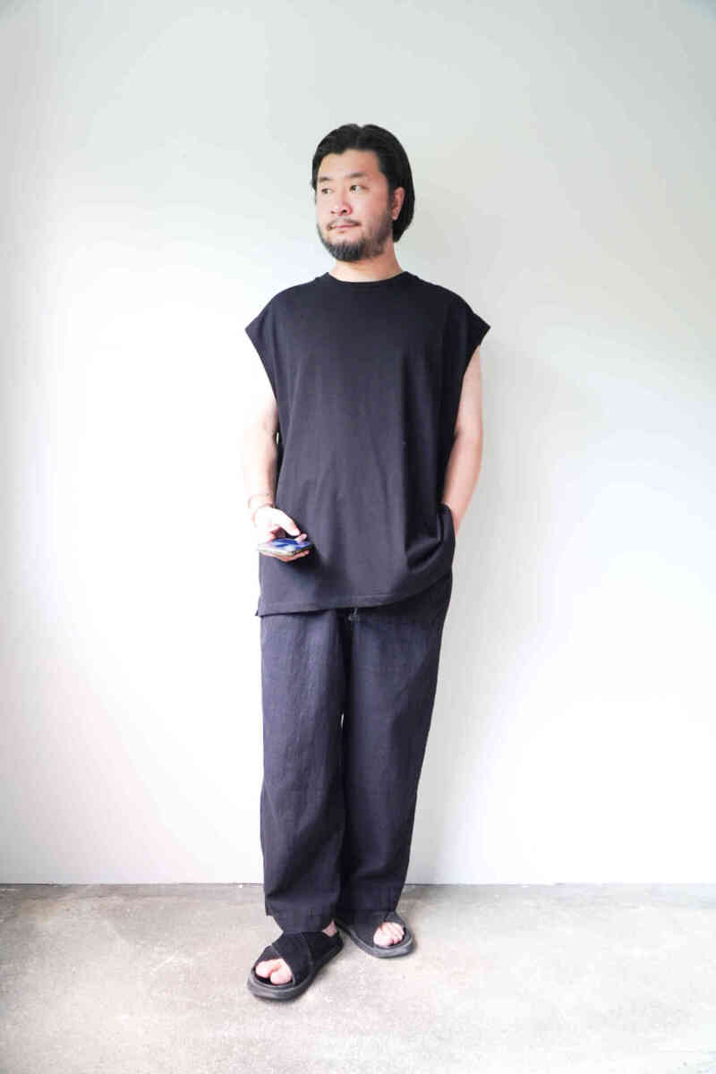 YUZURIHA "CHIKUGO-ORI" SOWBOW EZ PANTS（WIDE）coordinate image with no sleeve vest